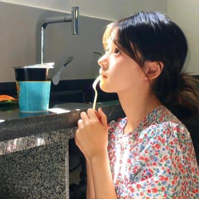 成年人的谎言生活